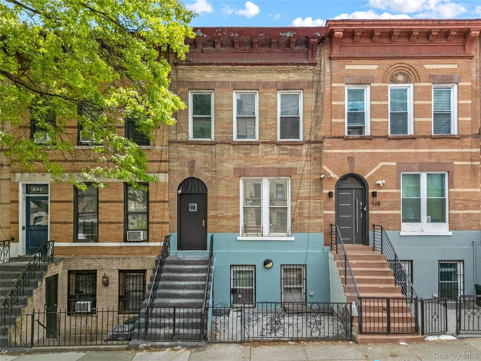 Unit for sale at 526 W 175th Street, New York, NY 10033
