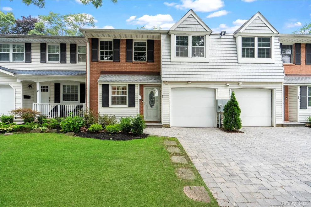 Unit for sale at 31 Santa Barbara Drive, Oyster Bay, NY 11803