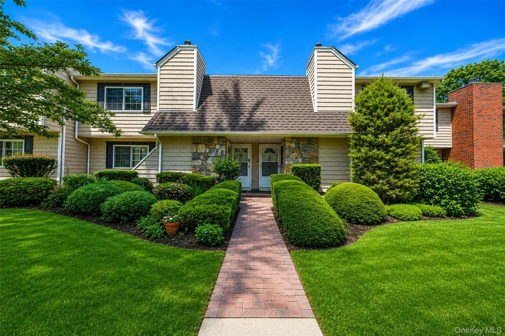 Unit for sale at 230 Lake Pointe Circle, Brookhaven, NY 11953