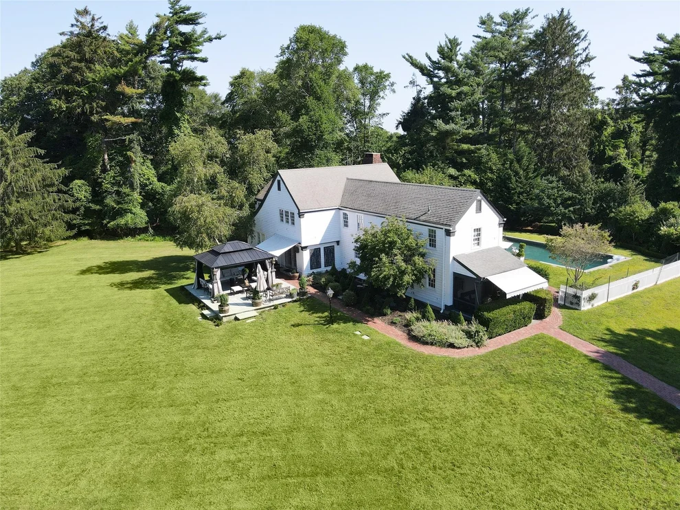 Unit for sale at 117 Sound Road, Riverhead, NY 11792