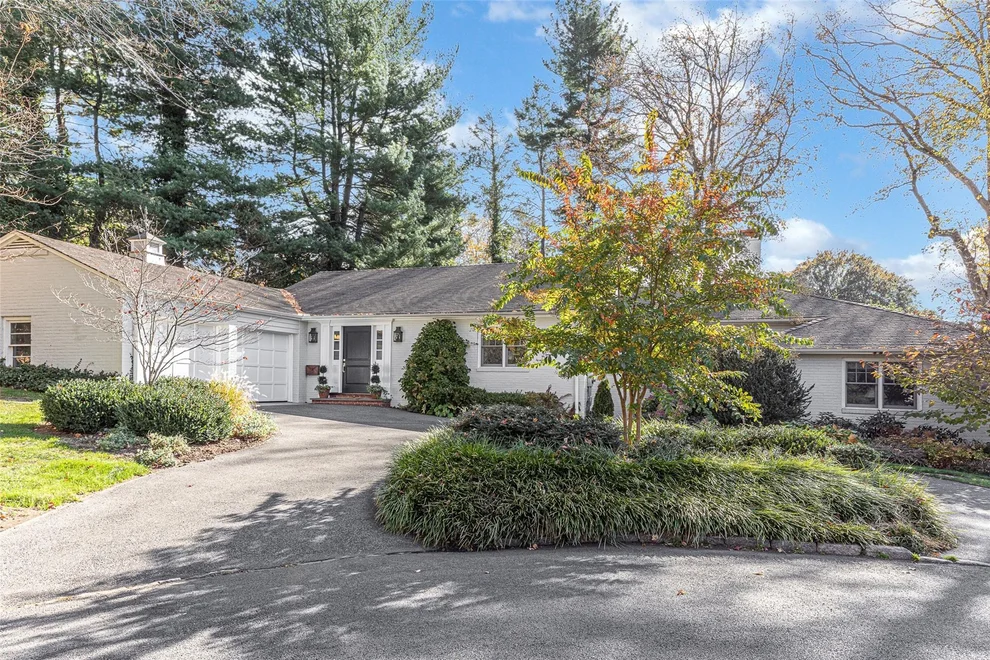 Unit for sale at 5 Crampton Road, Eastchester, NY 10708