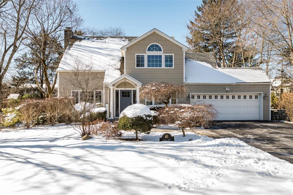 Unit for sale at 45 Holly Lane, North Hempstead, NY 11577