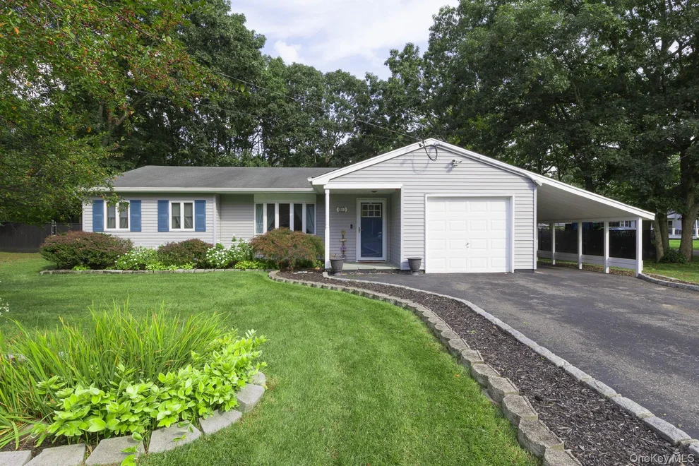 Unit for sale at 21 Aberdeen Drive, Brookhaven, NY 11950