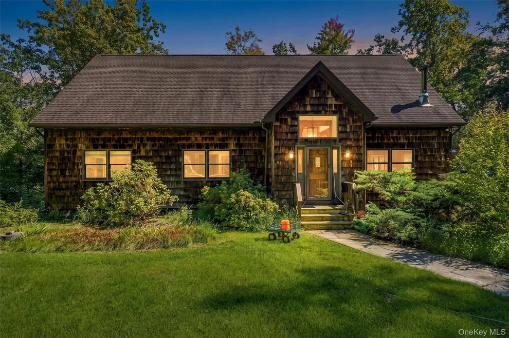 Unit for sale at 104 Old Forge Drive, Kent, NY 10512