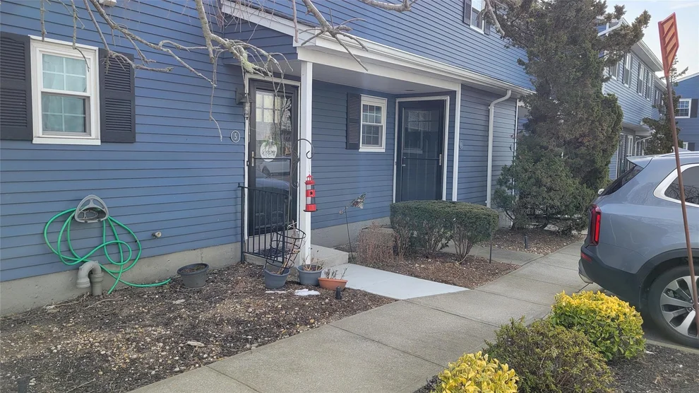 Unit for sale at 116 Westend Avenue, Hempstead, NY 11520