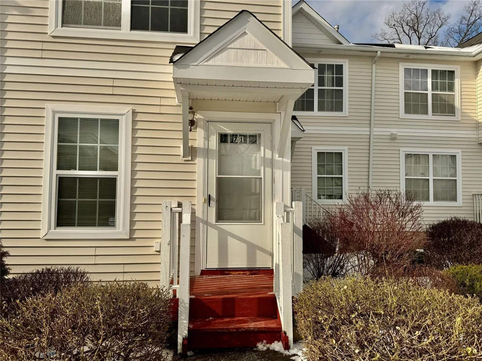 Unit for sale at 71 Jordan Lane, Middletown, NY 10940