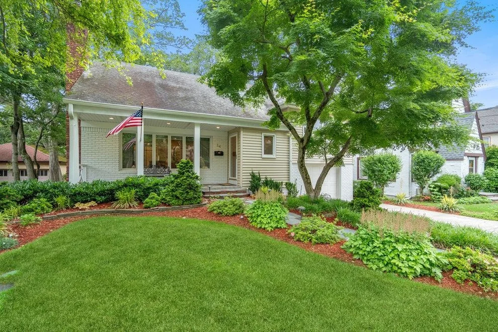Unit for sale at 54 Colgate Road, North Hempstead, NY 11023