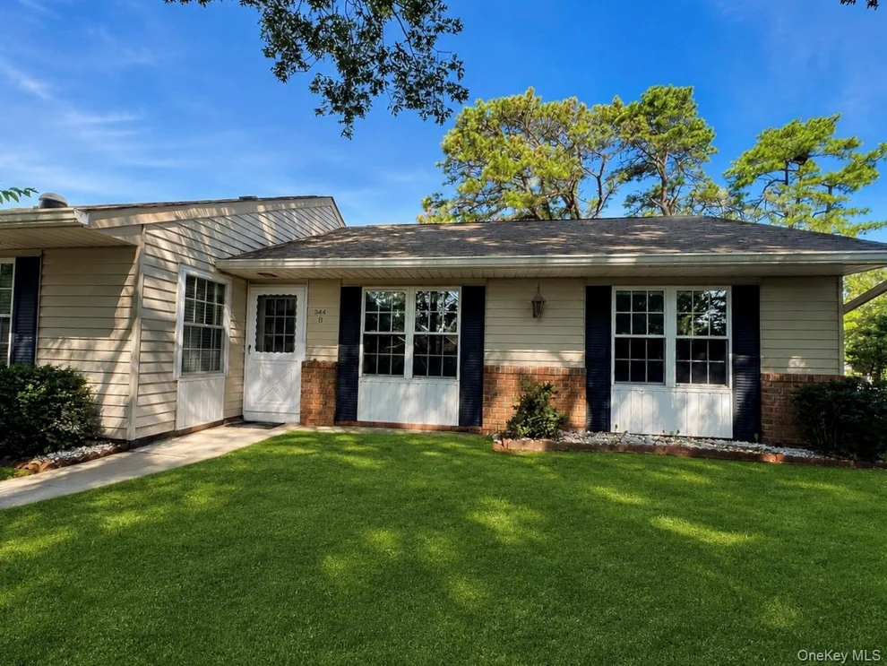 Unit for sale at 344 Woodbridge Drive, Brookhaven, NY 11961