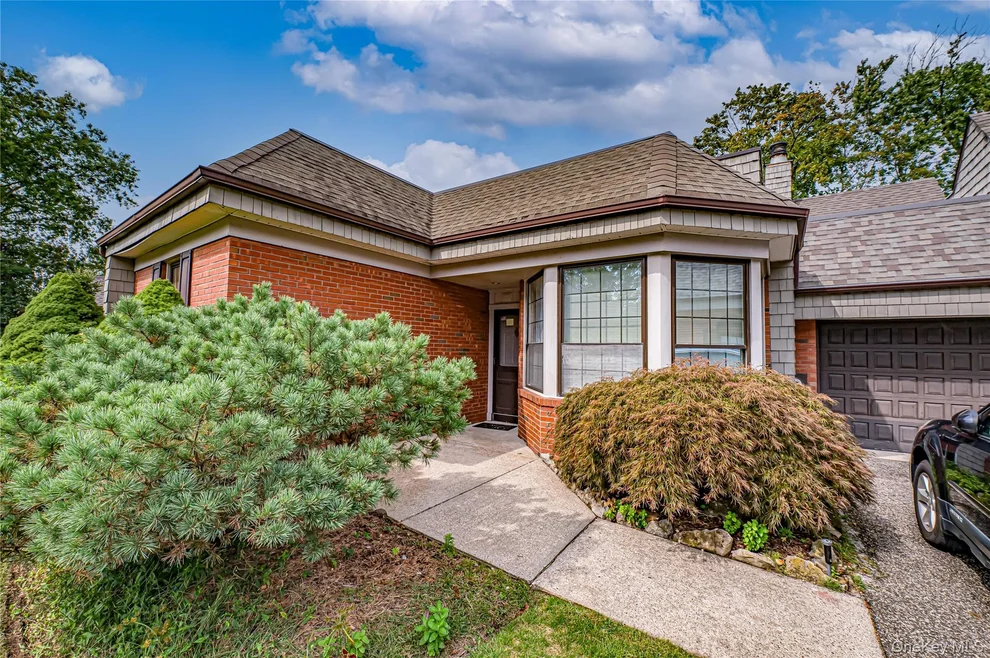 Unit for sale at 52 Admirals Drive E, Islip, NY 11706