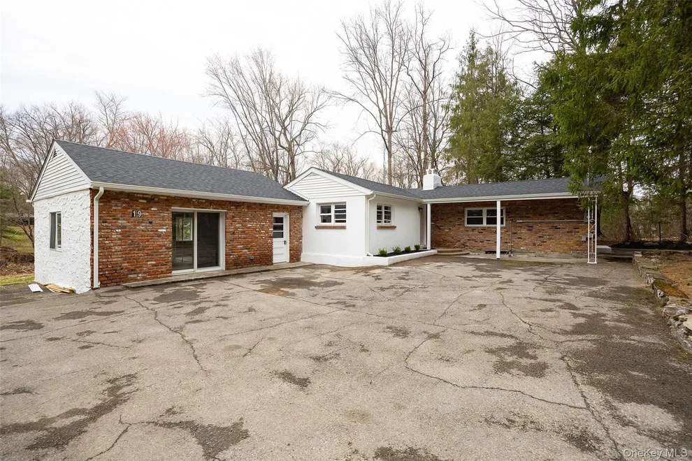 Unit for sale at 19 Creek Bend Road, East Fishkill, NY 12533
