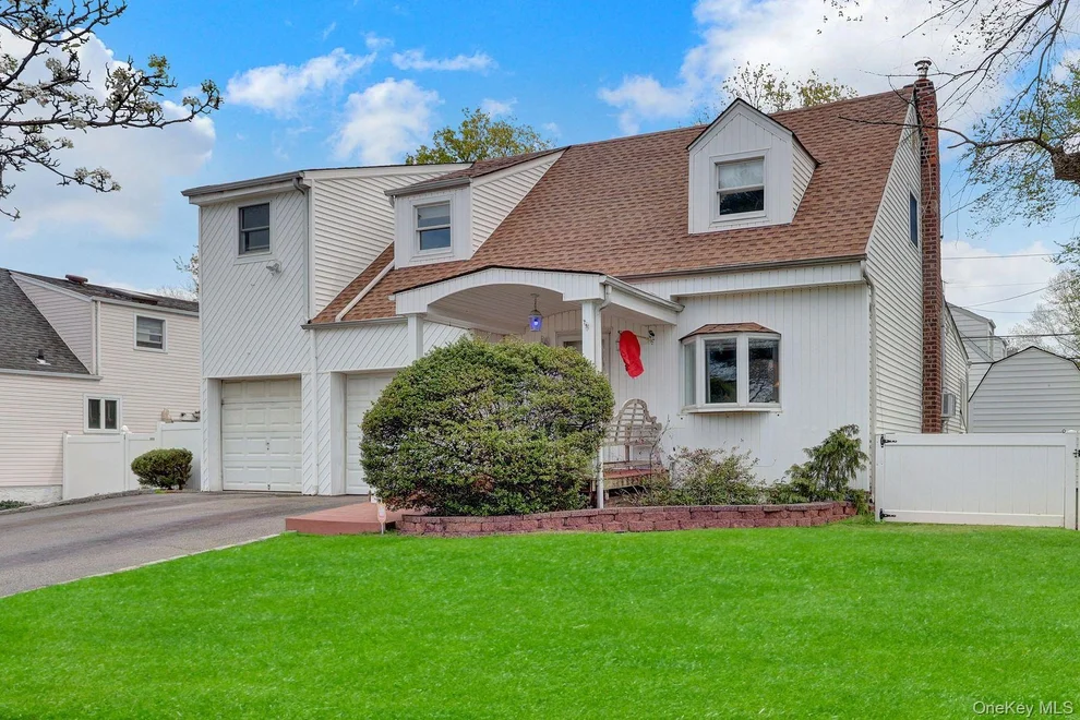 Unit for sale at 451 N Grove Street, Hempstead, NY 11580