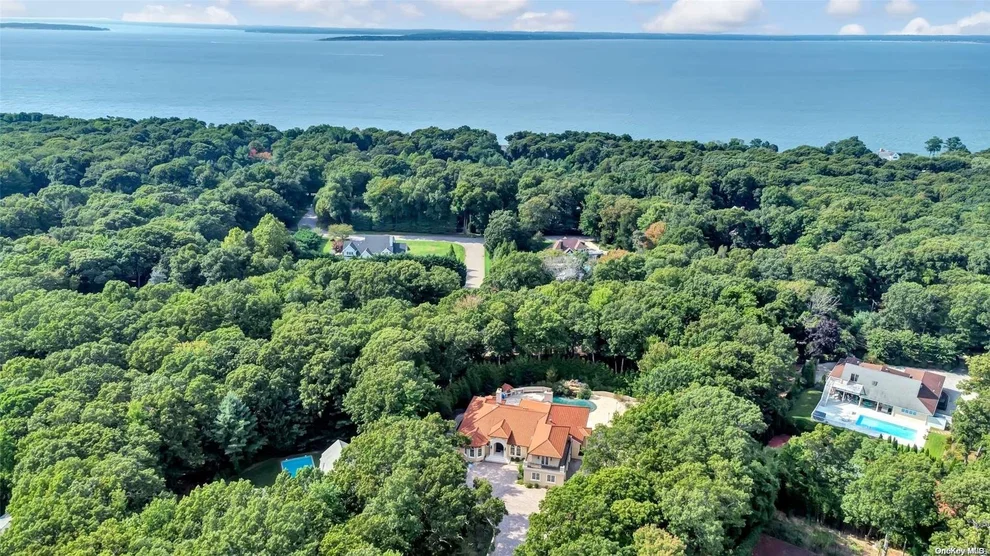 Unit for sale at 133 Northside Drive, Southampton, NY 11963