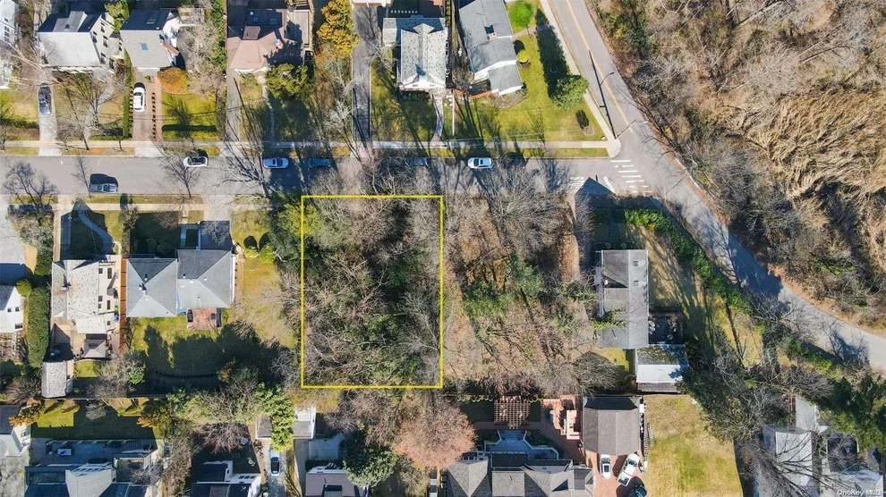 Unit for sale at 340 Warwick Avenue, New York, NY 11363