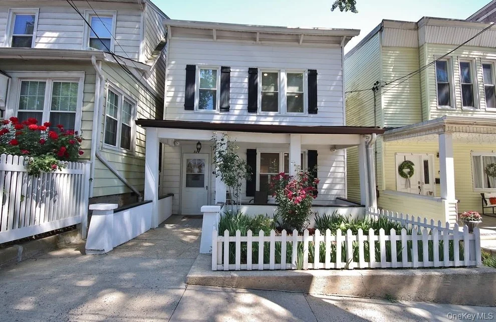 Unit for sale at 521 E 235th Street, New York, NY 10470