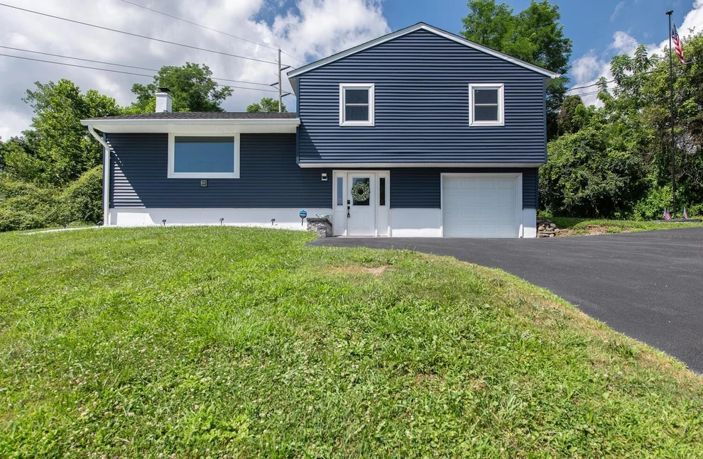 Unit for sale at 25 Nob Circle, Newburgh (Town), NY 12550