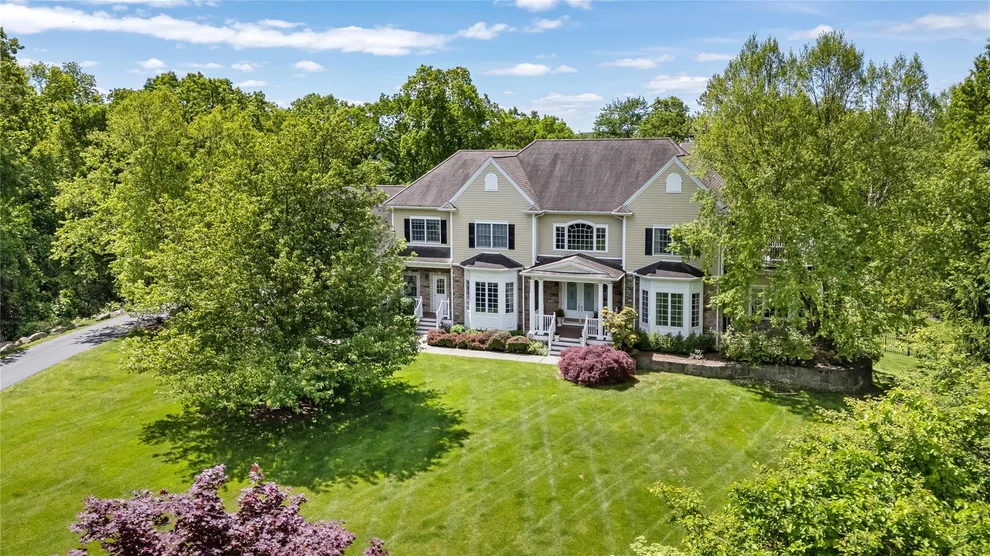 Unit for sale at 1 Majestic Ridge, Carmel, NY 10512