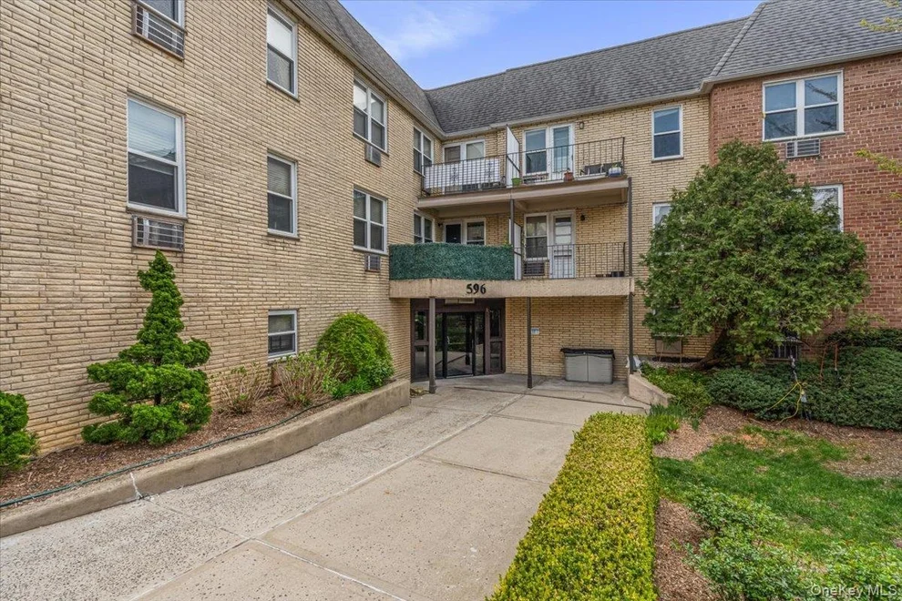 Unit for sale at 596 Broadway, Hempstead, NY 11563