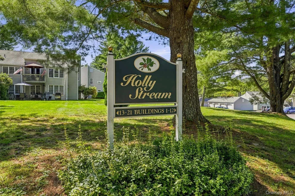 Unit for sale at 1704 Holly Stream Court, Southeast, NY 10509