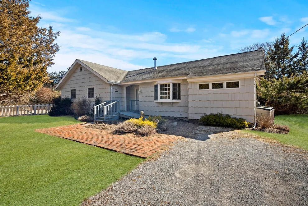 Unit for sale at 256 Sebonac Road, Southampton, NY 11968