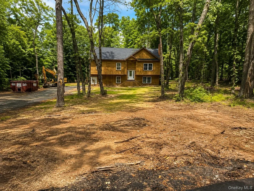 Unit for sale at 2 James Place, Deerpark, NY 12771