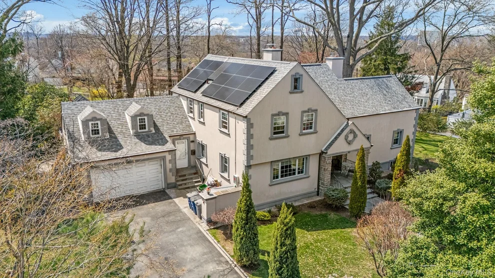 Unit for sale at 191 Dunwoodie Street, Yonkers, NY 10704