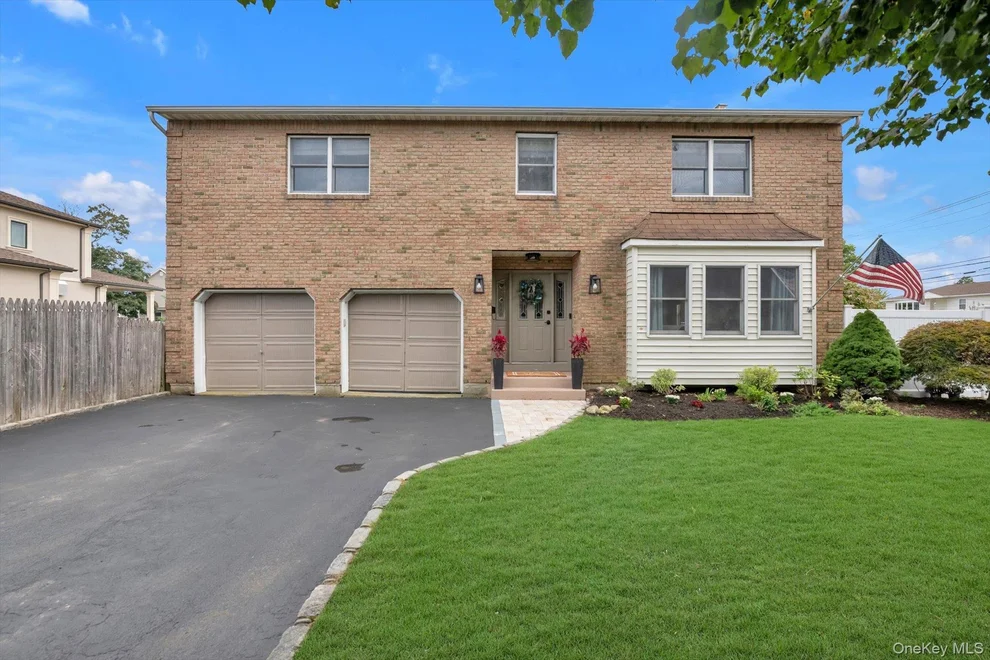 Unit for sale at 2084 Manfield Avenue, Hempstead, NY 11566