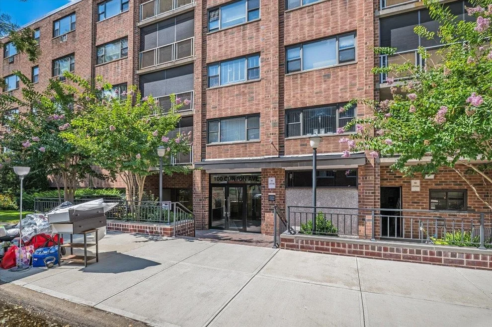 Unit for sale at 100 Clinton Avenue, North Hempstead, NY 11501