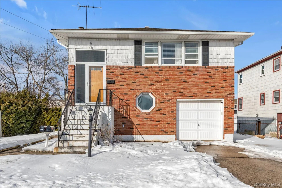 Unit for sale at 26 Lancaster Road, Hempstead, NY 11558