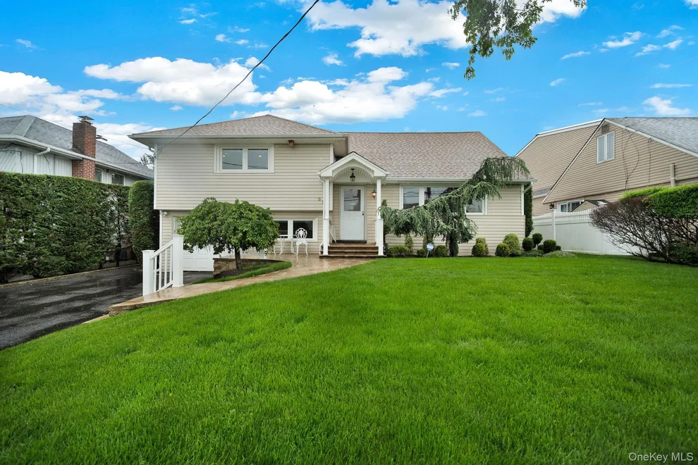 Unit for sale at 321 W Waukena Avenue, Hempstead, NY 11572
