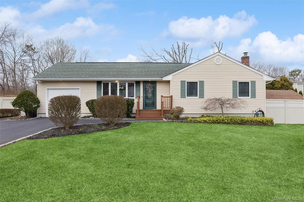 Unit for sale at 140 Oak Street, Brookhaven, NY 11763