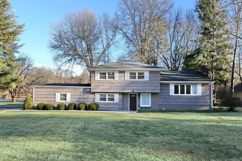 Unit for sale at 2 Anchor Road, Ramapo, NY 10977