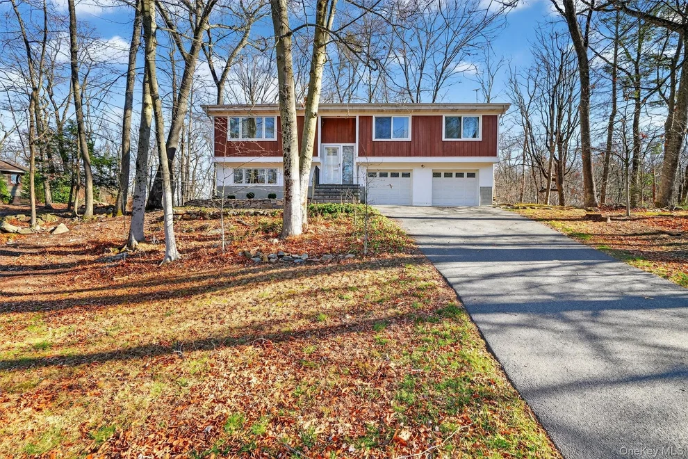 Unit for sale at 2802 Deer Street, Yorktown, NY 10547