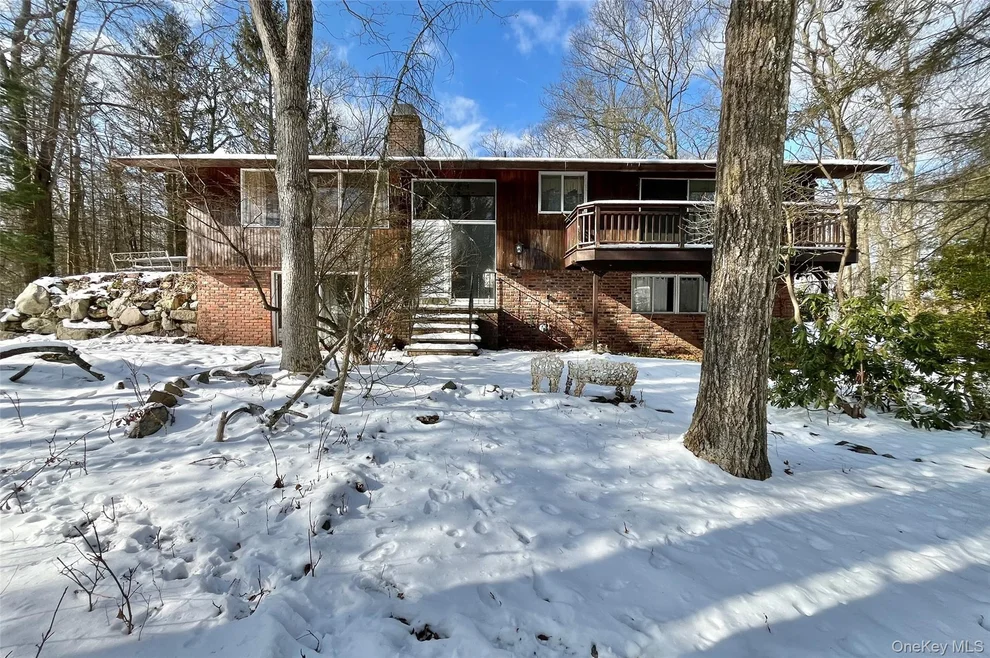 Unit for sale at 12 Deer Path Road, Tuxedo, NY 10987
