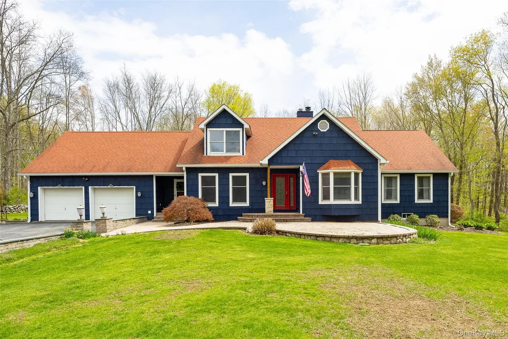 Unit for sale at 64 Travis Road, Pleasant Valley, NY 12538