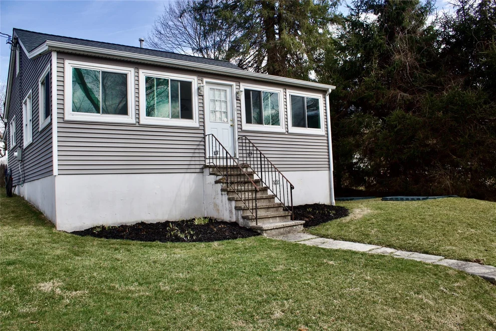 Unit for sale at 200 Lake Shore Drive, Southeast, NY 10509