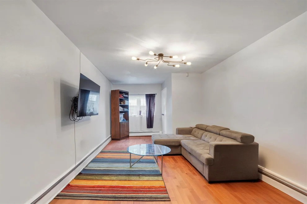 Unit for sale at 543 N Terrace Avenue, Mount Vernon, NY 10552