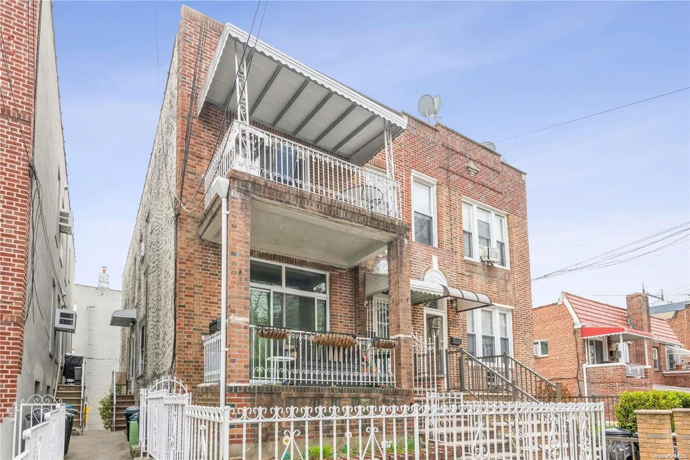 Unit for sale at 21-69 19th Street, New York, NY 11105