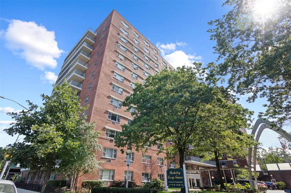 Unit for sale at 52-40 39th Drive, New York, NY 11377