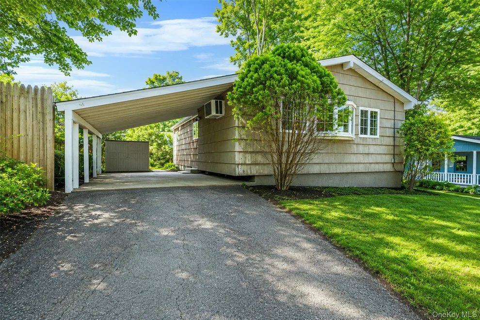 Unit for sale at 18 Roxbury Street, Huntington, NY 11746
