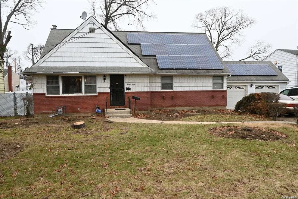 Unit for sale at 23 Carolina Avenue, Hempstead, NY 11550