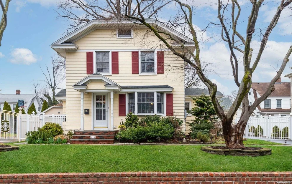 Unit for sale at 117 Villa Place, North Hempstead, NY 11577