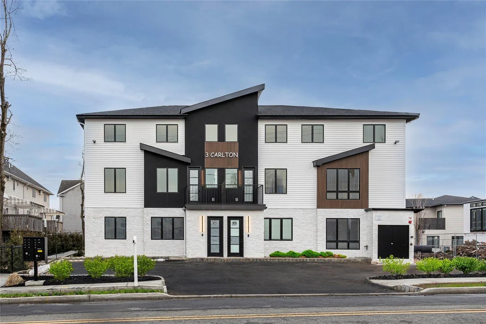 Unit for sale at 3 Carlton Road, Ramapo, NY 10952