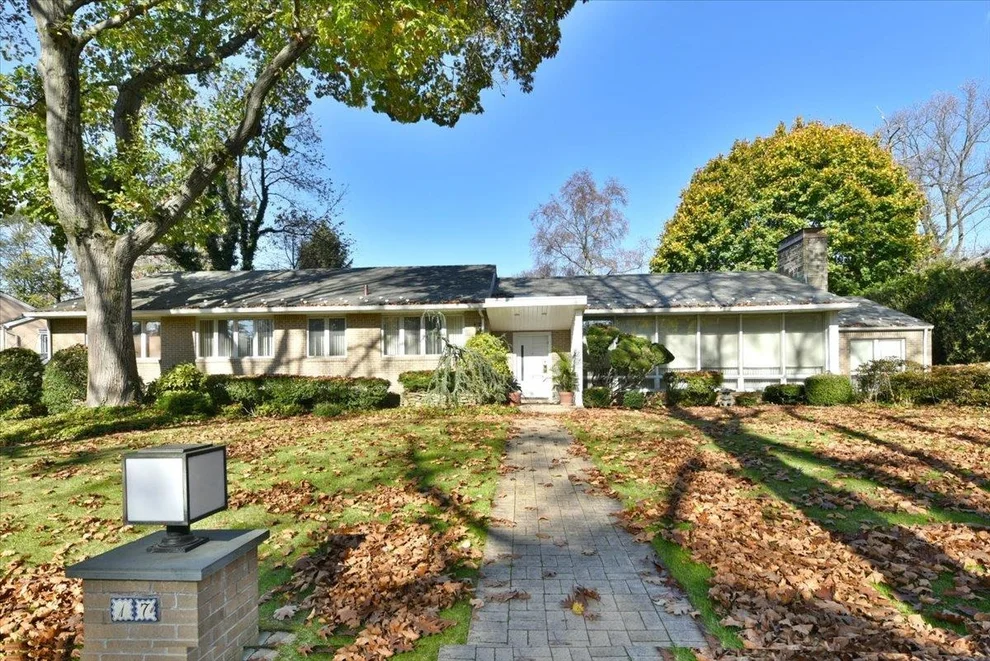 Unit for sale at 17 Hampton Road, North Hempstead, NY 11020