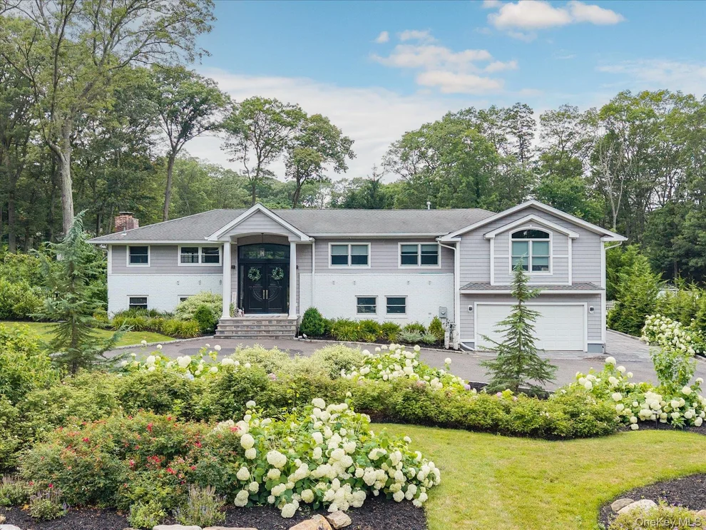 Unit for sale at 22 Beaumont Drive, Huntington, NY 11747
