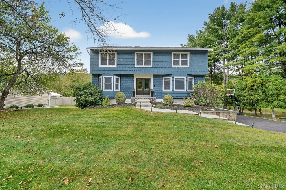 Unit for sale at 1466 Pine Brook Court, Yorktown, NY 10598
