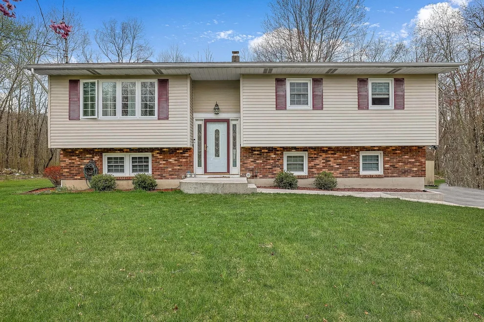 Unit for sale at 34 Roger Avenue, Wawayanda, NY 10940