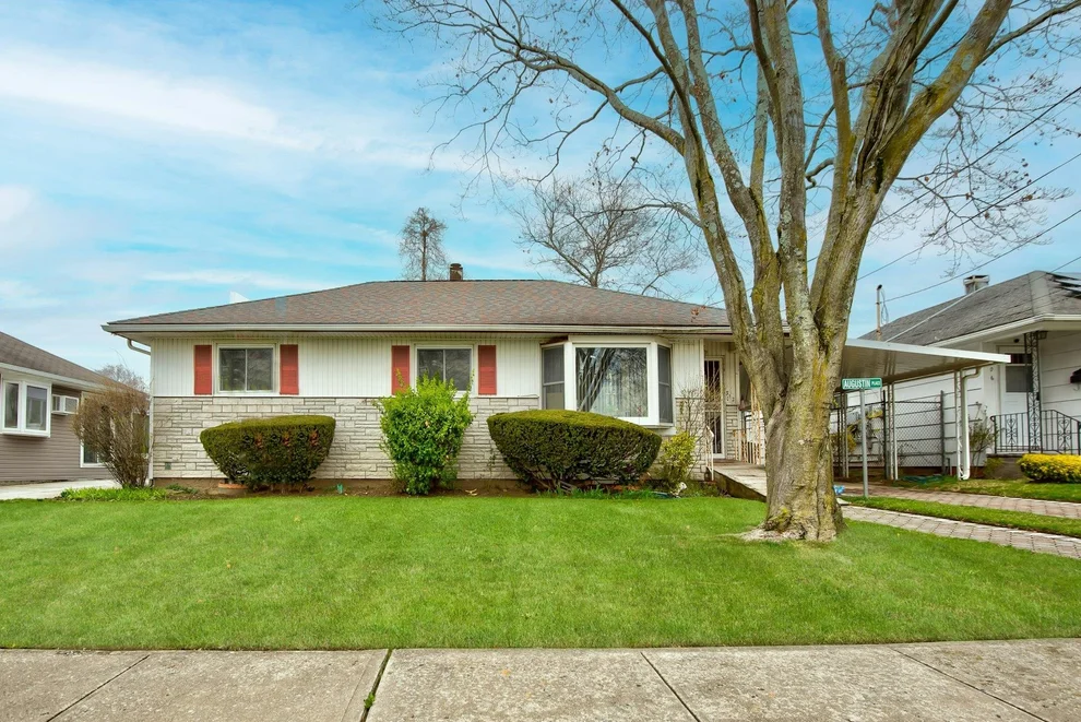 Unit for sale at 312 Coventry Road S, Hempstead, NY 11552
