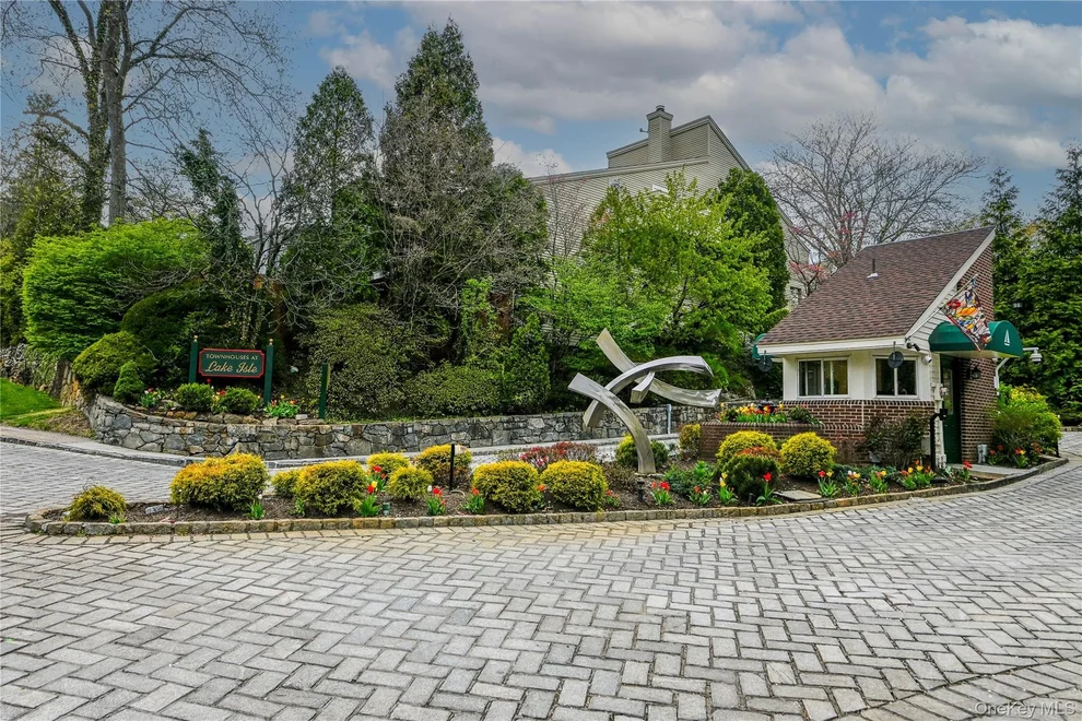 Unit for sale at 99 Waterside Close, Eastchester, NY 10709