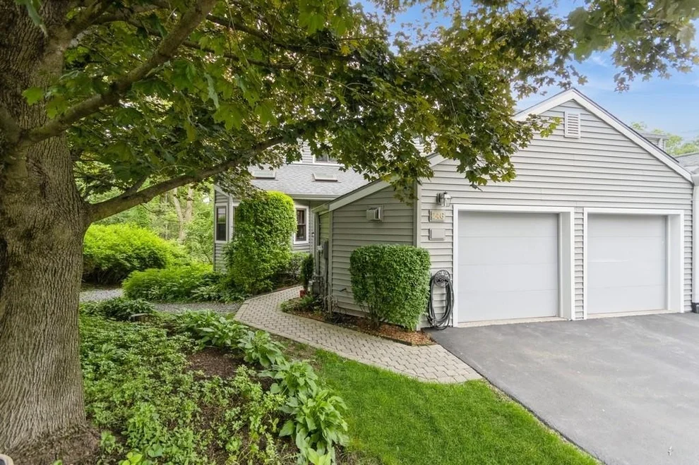 Unit for sale at 246 Horseshoe Circle, Ossining, NY 10562