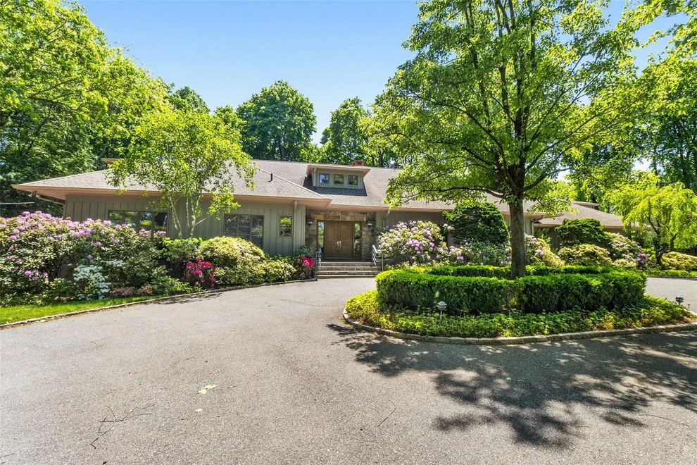 Unit for sale at 1 Polly Pk Road, Harrison, NY 10580